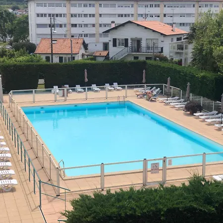 Studio Au Calme Avec Piscine, Face Golf, Parking Gratuit, Tout A Pied A 10Mn Centre Ville Ciboure Exterior photo